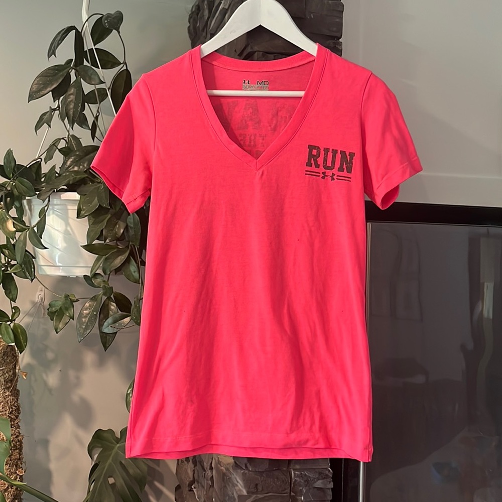 Under armour “brave the run” tee